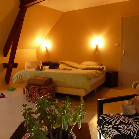 Ferme Du Chateau * Monampteuil