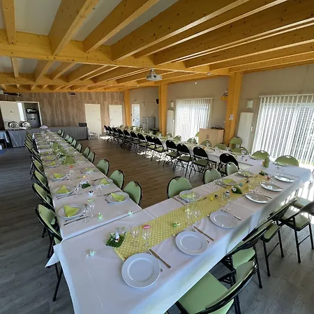 Ferme Du Chateau Πάρκο διακοπών