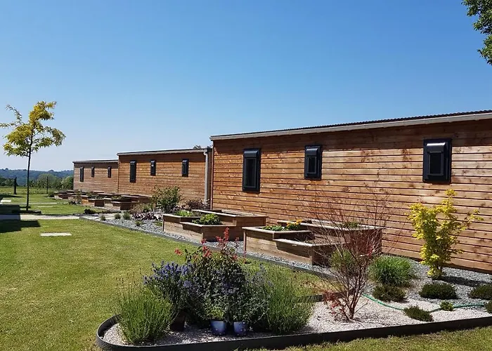 Ferme Du Chateau * Monampteuil