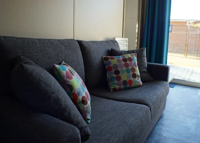 Ferme Du Chateau Üdülőpark Monampteuil