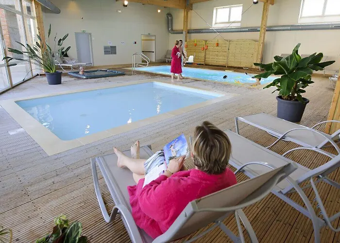 Ferme Du Chateau * Monampteuil