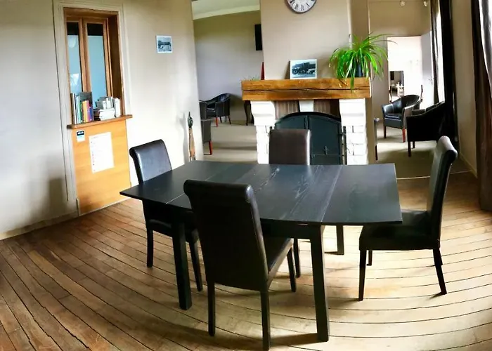 Village de vacances Ferme Du Chateau Monampteuil